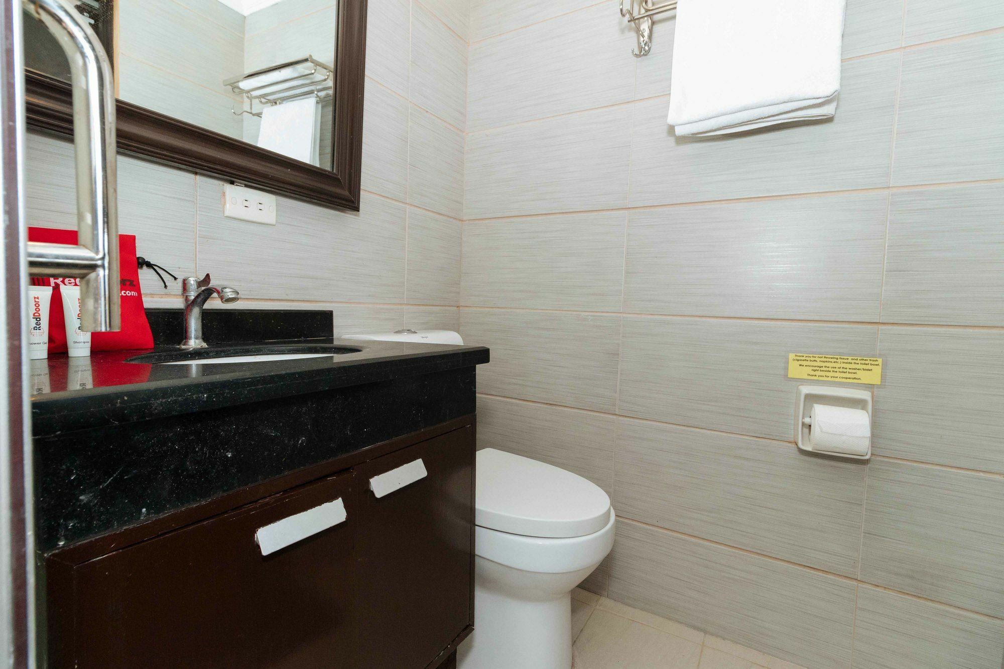 Super Oyo 791 Bell Mansion Ξενοδοχείο Quezon City Εξωτερικό φωτογραφία